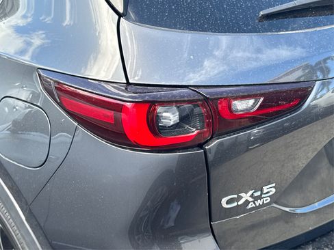 Used 2022 MAZDA CX-5 AWD 2.5 S w/ Premium Package image 17