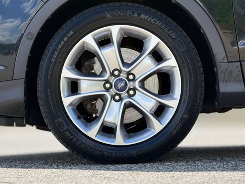 Used 2014 Ford Escape Titanium w/ Equipment Group 401A AWD/4WD image 30