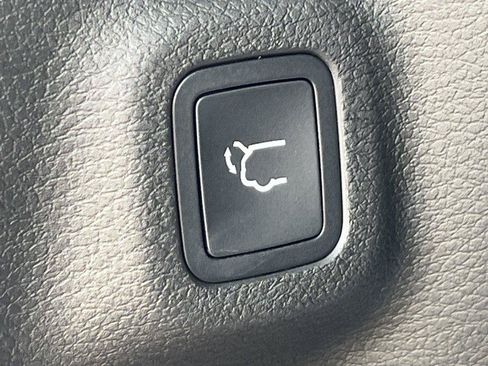 New 2026 Jeep Compass Limited AWD/4WD image 30