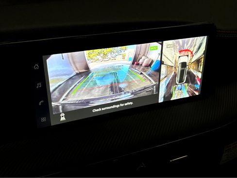 New 2026 Nissan Kicks SR w/ Cold Weather Package image 4