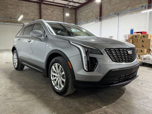 Used 2023 Cadillac XT4 Luxury FWD image 25