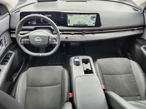 Used 2024 Nissan Ariya AWD image 24