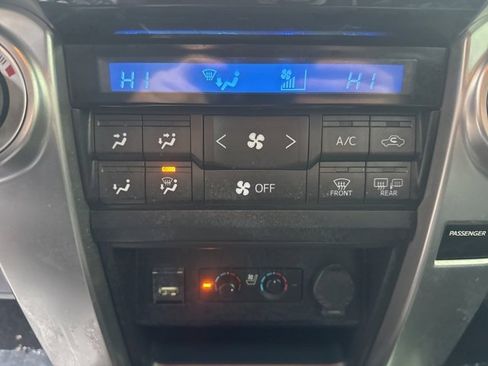 Used 2023 Toyota 4Runner Limited image 24