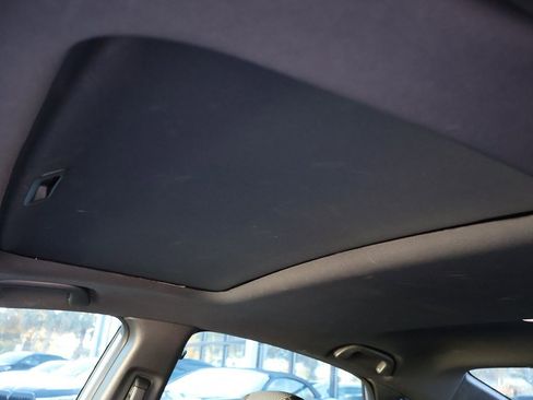 Used 2019 Honda Civic Si image 17