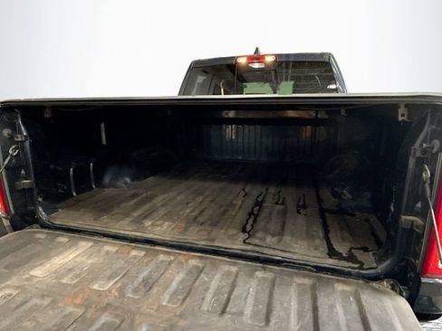Used 2019 RAM 1500 Big Horn AWD/4WD image 25