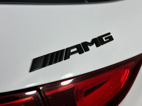 Used 2023 Mercedes-Benz GLA 35 AMG 4MATIC image 7