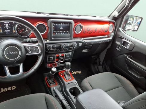 Used 2021 Jeep Wrangler Unlimited Rubicon AWD/4WD image 18