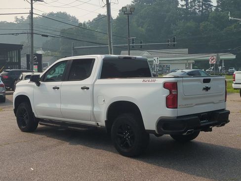 Used 2021 Chevrolet Silverado 1500 Custom Trail Boss AWD/4WD image 6