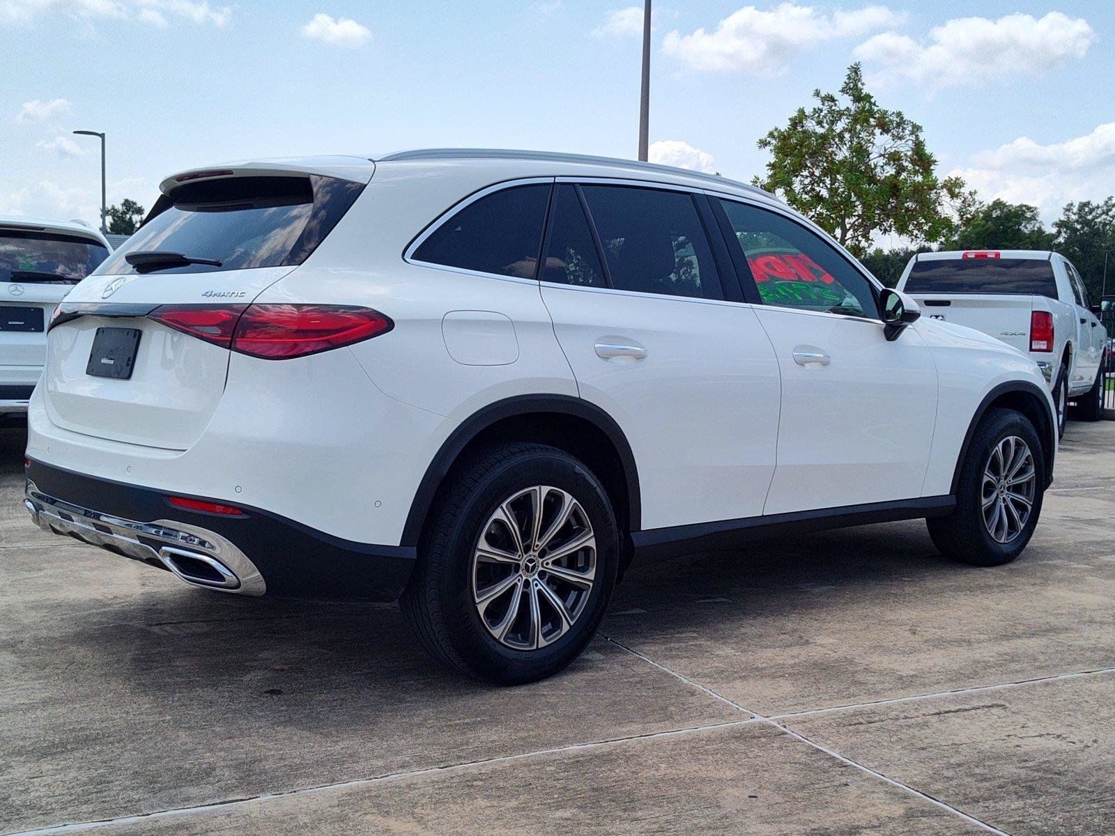 Certified 2024 Mercedes-Benz GLC 300 4MATIC image 8
