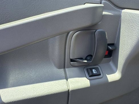 New 2026 GMC Savana 2500 w/ Driver Convenience Package RWD image 17
