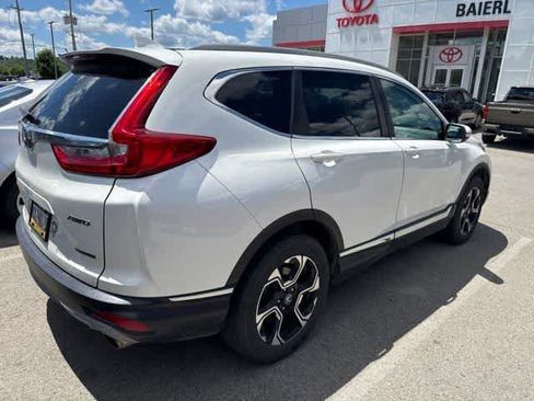 Used 2018 Honda CR-V Touring image 4