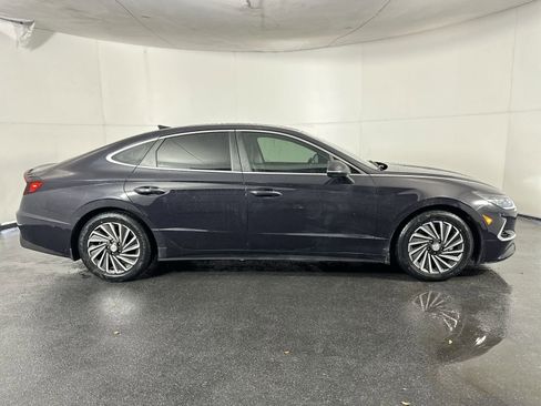 Used 2023 Hyundai Sonata Limited image 9