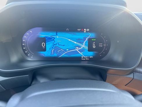 Certified 2023 Volvo XC40 Recharge Ultimate w/ Protection Package Premier AWD/4WD image 13