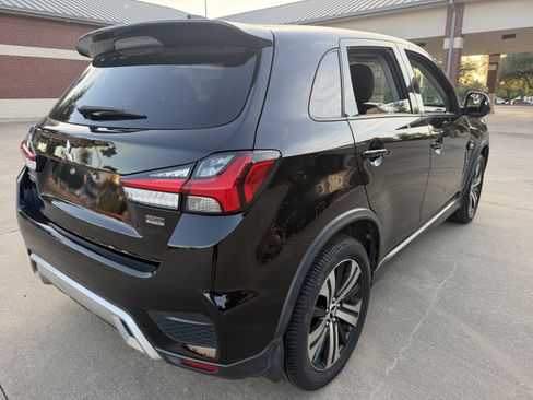 Used 2020 Mitsubishi Outlander Sport ES FWD image 7