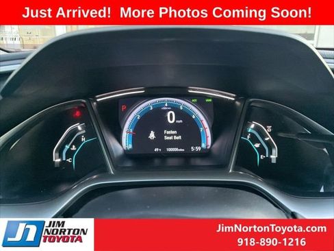 Used 2019 Honda Civic EX image 9