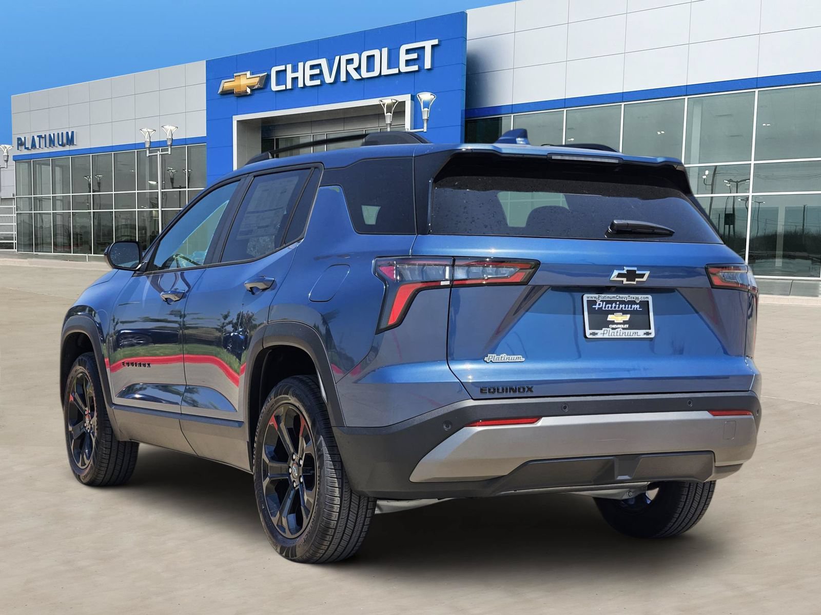 New 2027 Chevrolet Equinox LT w/ Midnight Edition FWD image 4