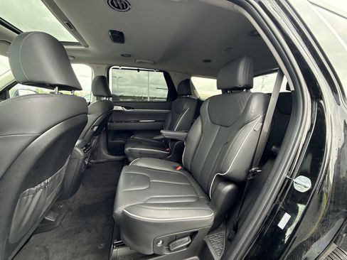 Used 2024 Hyundai Palisade SEL w/ Premium Package FWD image 25