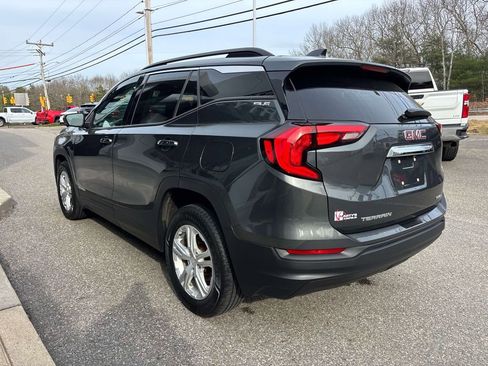 Used 2020 GMC Terrain SLE w/ Driver Convenience Package image 5