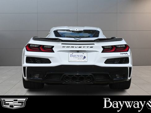 Used 2025 Chevrolet Corvette Z06 w/ Battery Protection Package image 6