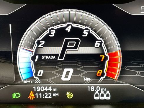 Used 2021 Lamborghini Urus image 11