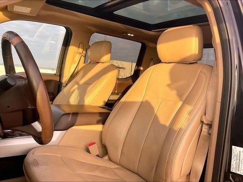 Used 2018 Ford F150 Lariat image 9