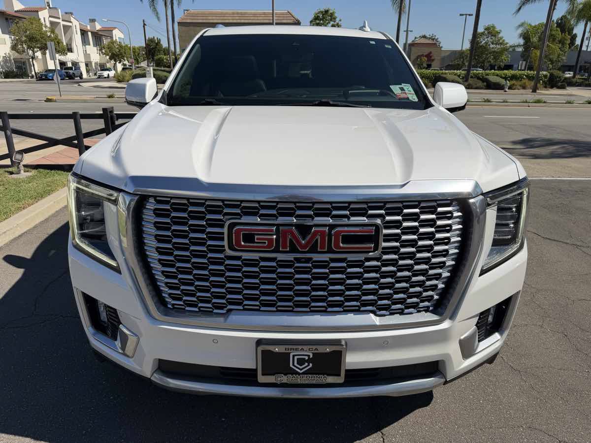 Used 2023 GMC Yukon Denali w/ Denali Reserve Package AWD/4WD image 11