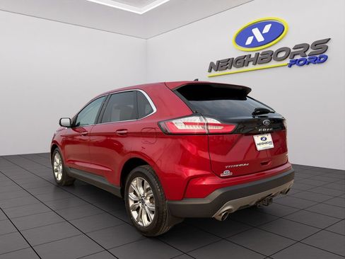 Used 2022 Ford Edge Titanium w/ Class II Trailer Tow Package AWD/4WD image 4