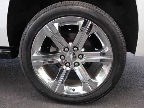 Used 2017 Chevrolet Tahoe Premier AWD/4WD image 44