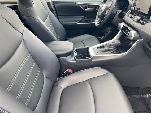 Certified 2025 Toyota RAV4 XLE Premium image 14