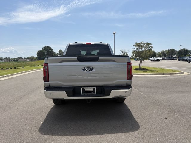 Used 2025 Ford F150 XLT w/ Equipment Group 301A Standard RWD image 5