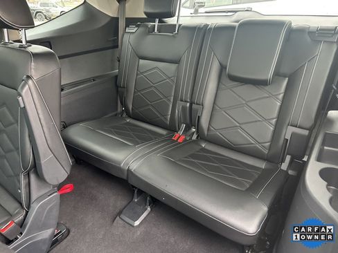 Used 2024 Volkswagen Atlas SE image 46