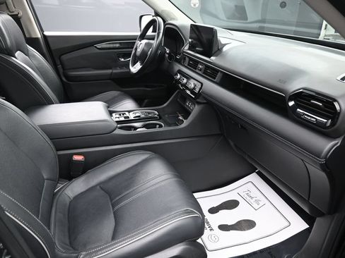 Used 2023 Honda Pilot Elite image 31