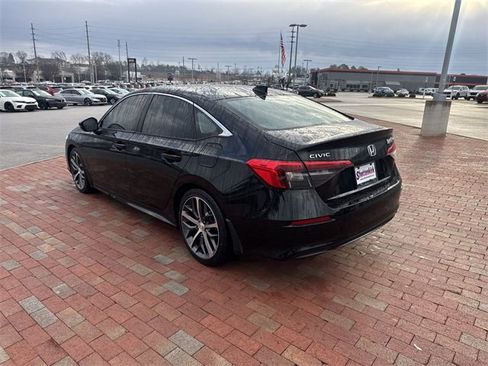 Certified 2023 Honda Civic Touring image 34