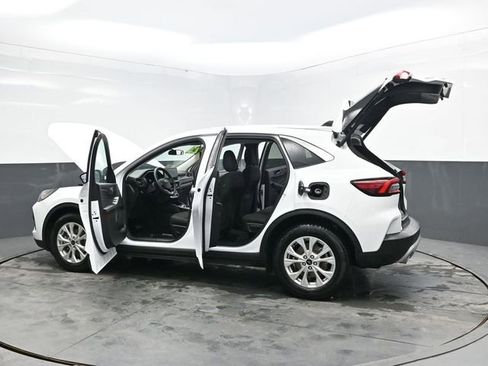 Used 2023 Ford Escape Active w/ Tech Pack #1 FWD image 42
