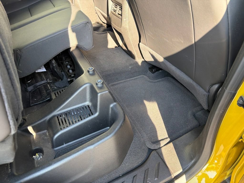 Used 2024 Chevrolet Colorado Trail Boss AWD/4WD image 25
