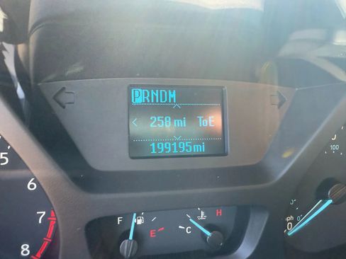 Used 2016 Ford Transit 350 XL image 8