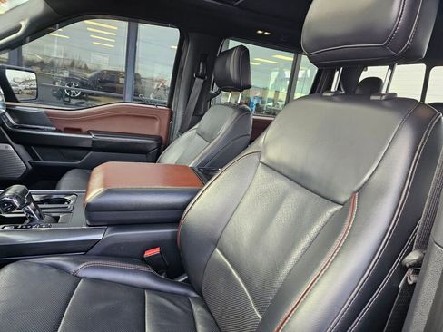 Used 2021 Ford F150 Lariat w/ Equipment Group 502A High image 18