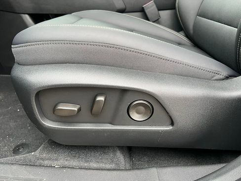 New 2026 GMC Terrain Elevation w/ Elevation Premium Package image 9