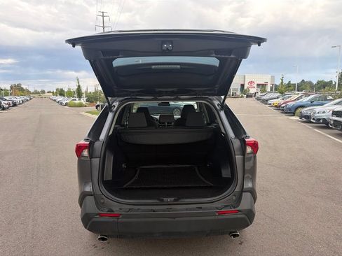 Used 2025 Toyota RAV4 XLE AWD/4WD image 14