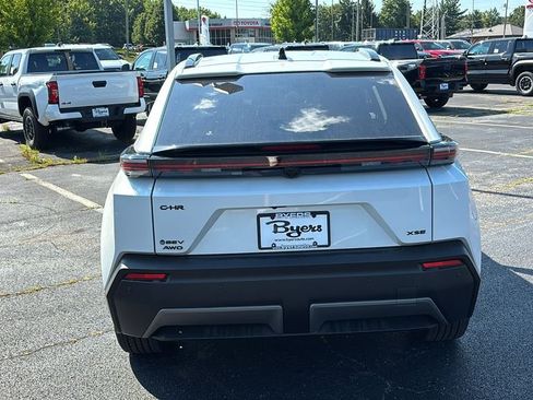 New 2026 Toyota C-HR AWD/4WD image 32