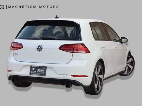 Used 2018 Volkswagen Golf 4-Door FWD image 10