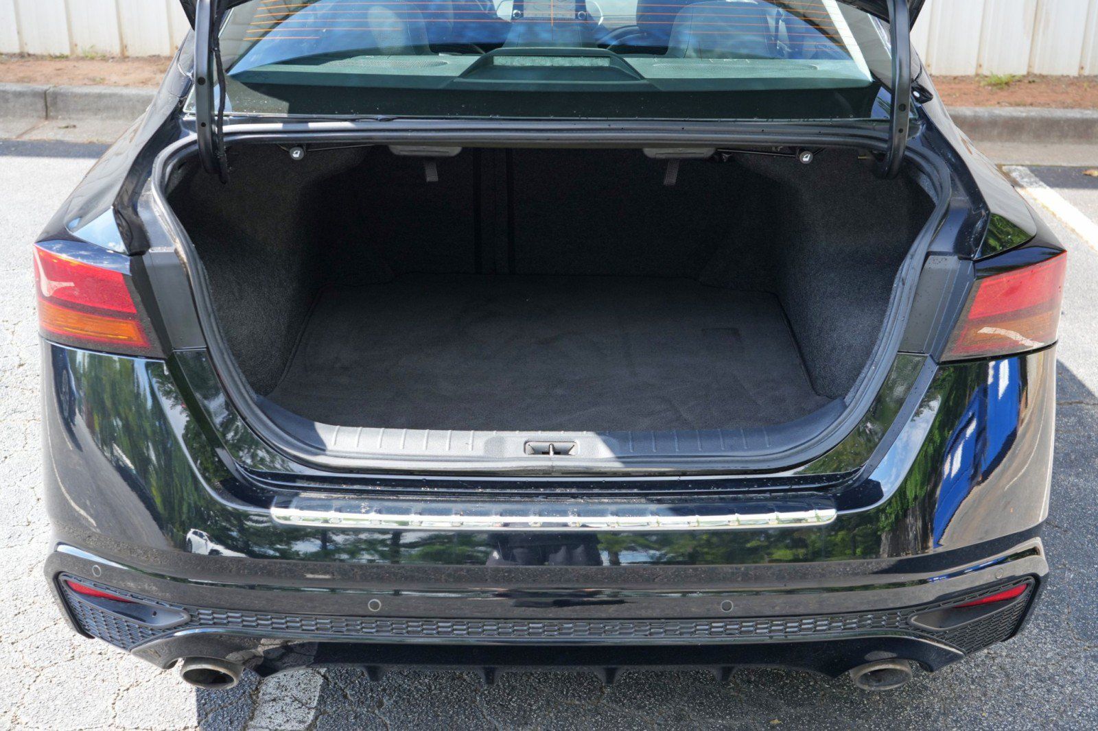 Used 2021 Nissan Altima 2.5 SL FWD image 9