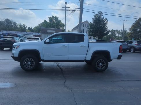 Used 2022 Chevrolet Colorado ZR2 AWD/4WD image 5
