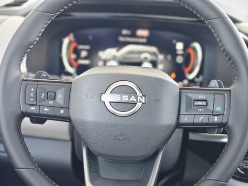 New 2026 Nissan Pathfinder SL FWD image 15