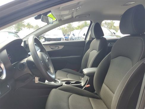 Certified 2023 Kia Forte LXS image 15