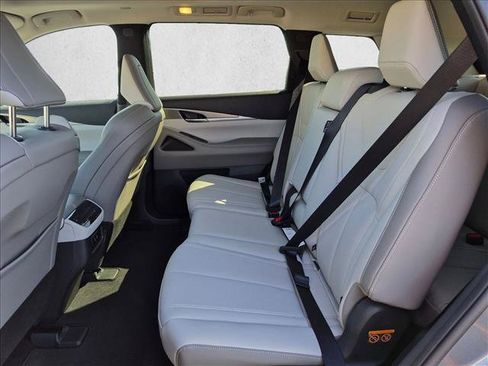 Used 2026 INFINITI QX60 Pure w/ Cargo Package AWD/4WD image 20