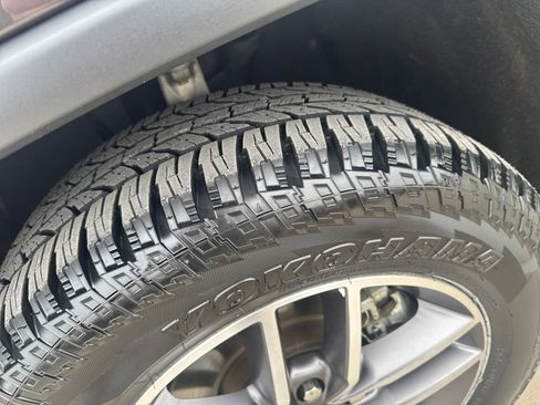 Used 2021 Jeep Grand Cherokee Limited w/ Trailer Tow Group IV image 29