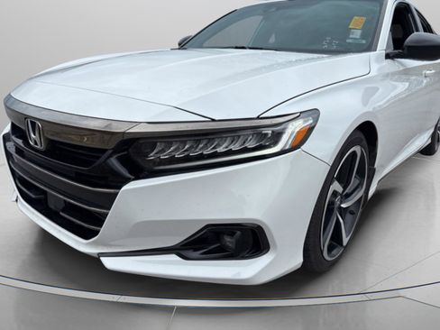 Used 2021 Honda Accord Sport image 6