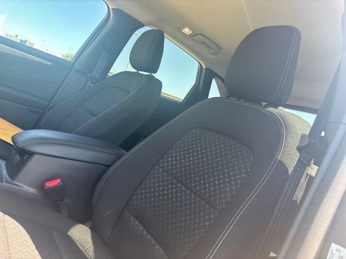Used 2025 Ford Escape Active FWD image 8