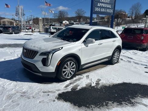 Used 2022 Cadillac XT4 Premium Luxury w/ Enhanced Visibility Package image 2